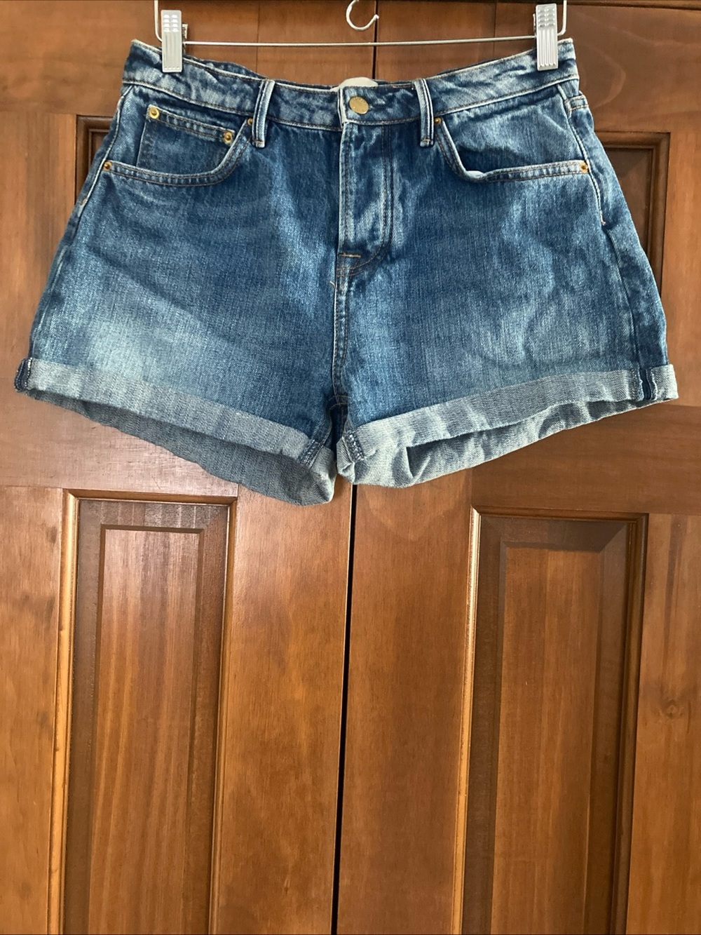 Sezane Neils women’s size EU 38 US 8 Medium Blue Rolled Hem Denim Shorts
